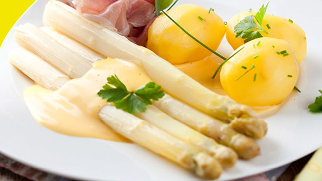 asperge sauce hollandaise